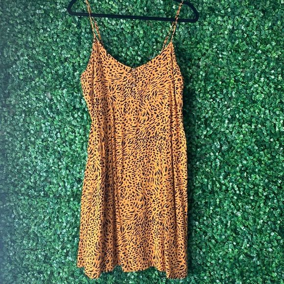 Cute animal print dress - Picture 1 of 3